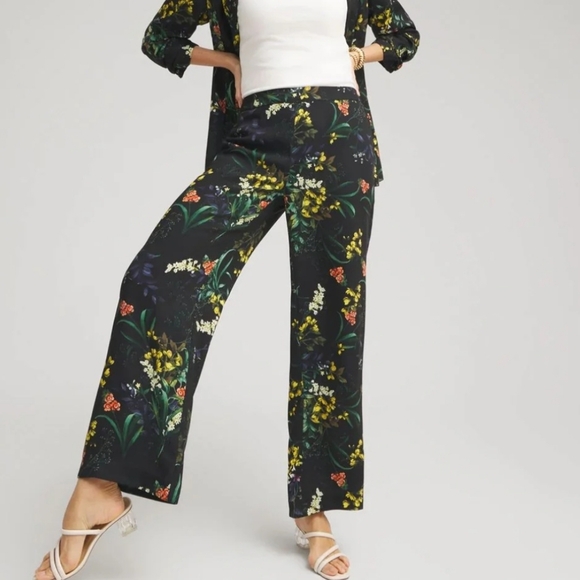 Chico's Pants - Chico's Floral Wide Leg Soft Pants Wildflower Print Pull On Lightweight 0.5 6